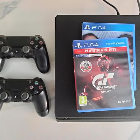 Lulu Apartments - Rosa - Studio Hotelowe Z Klimatyzacja I Konsola Ps4 - Solny Resort Kolobrzeg Luaran gambar