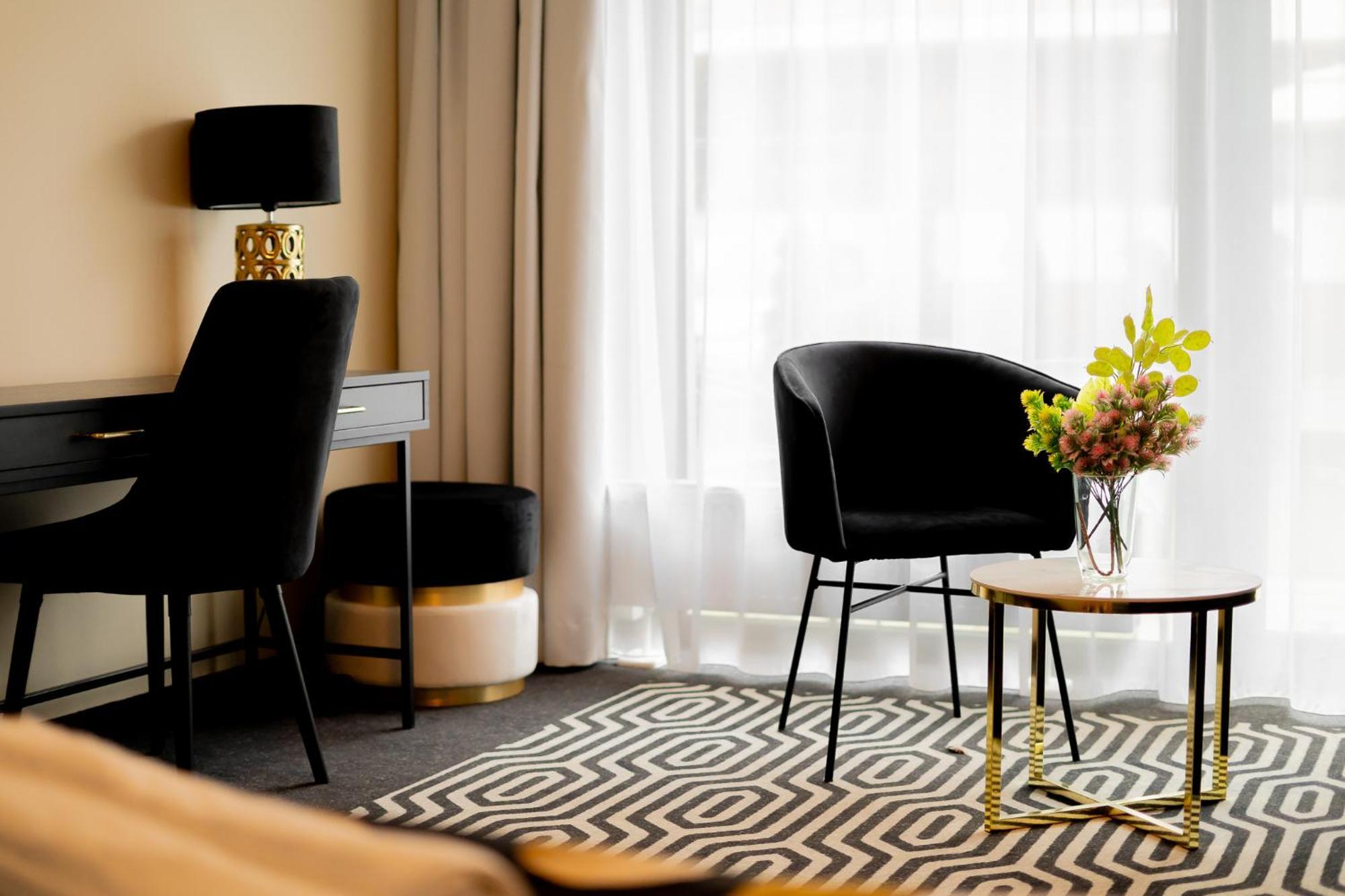 Lulu Apartments - Rosa - Studio Hotelowe Z Klimatyzacja I Konsola Ps4 - Solny Resort Kolobrzeg Luaran gambar