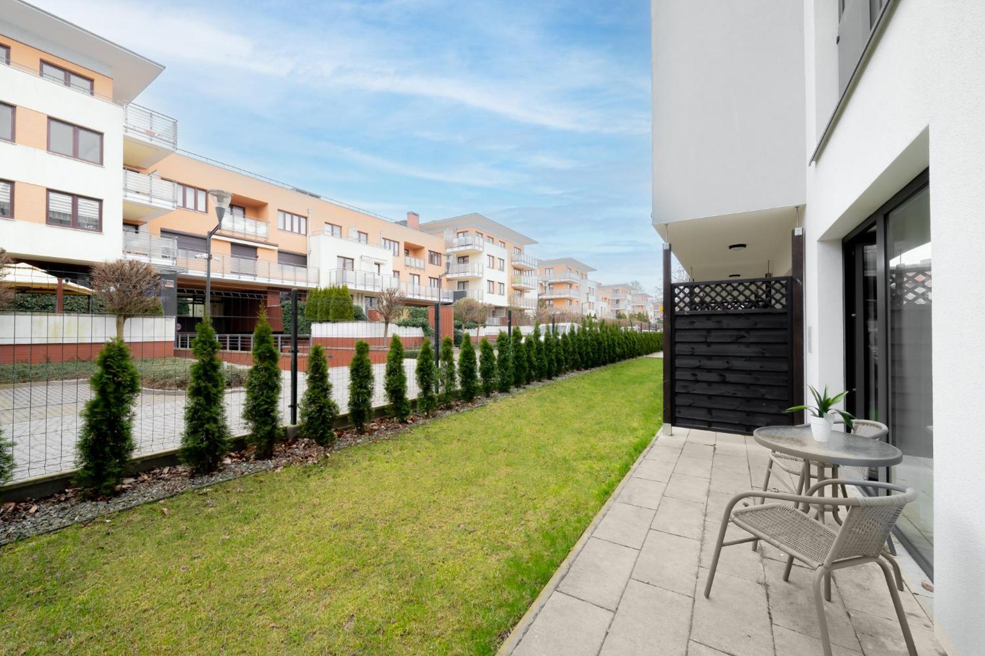 Lulu Apartments - Rosa - Studio Hotelowe Z Klimatyzacja I Konsola Ps4 - Solny Resort Kolobrzeg Luaran gambar